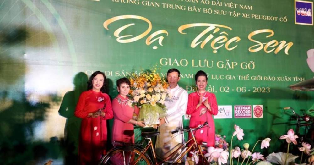 “Dạ tiệc sen- Sắc sen vào hạ": Lan toả giá trị văn hoá truyền thống